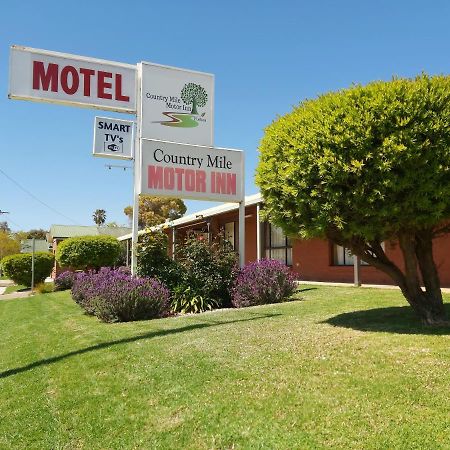 Country Mile Motor Inn Forbes Buitenkant foto